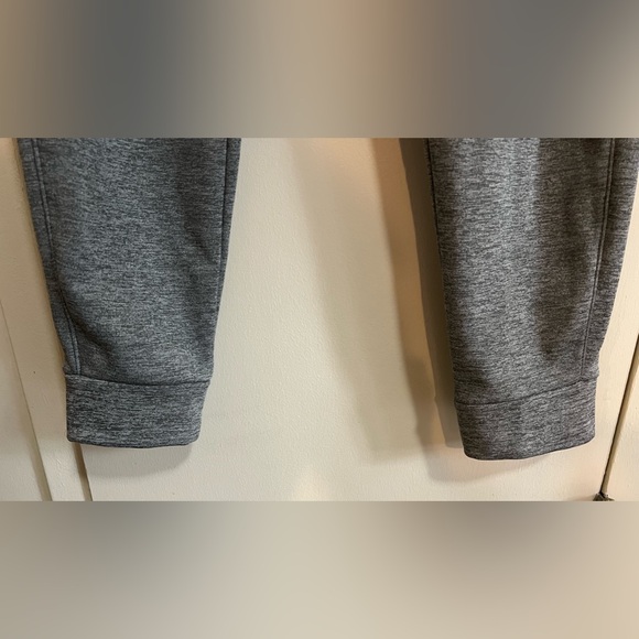 Mens Nike sweatpants - Picture 2 of 7